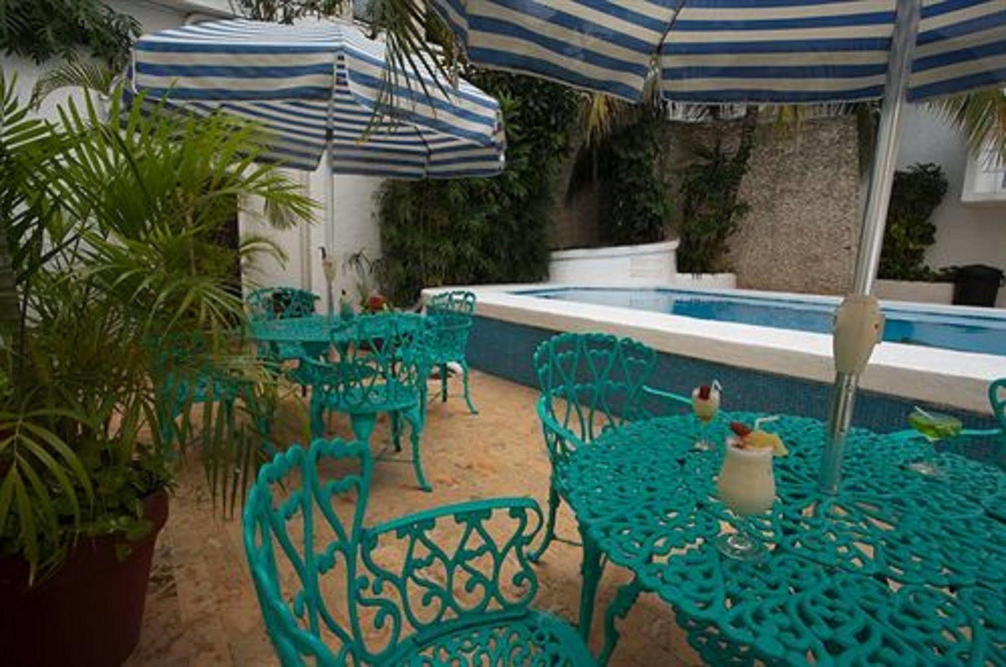 Hotel Antillano Cancún Exterior foto